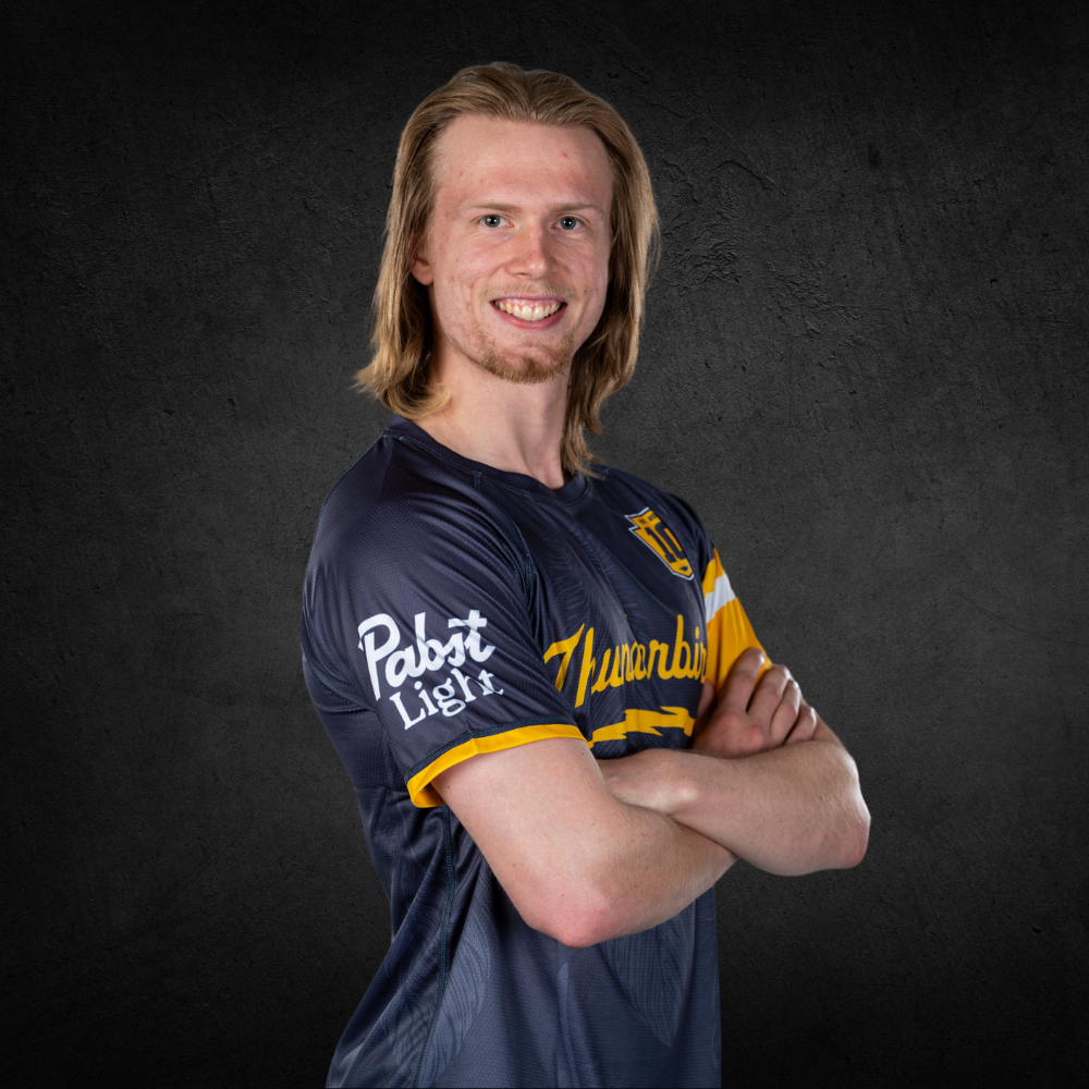 Alex Mullen headshot