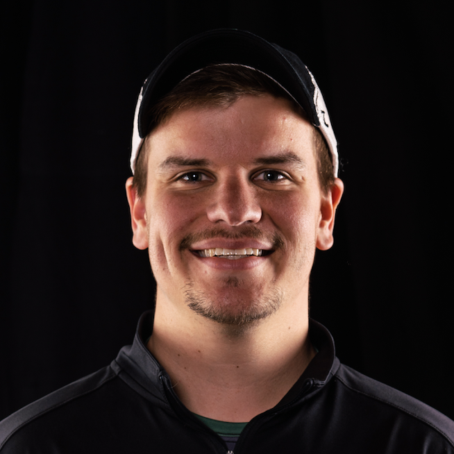 Travis Carpenter headshot