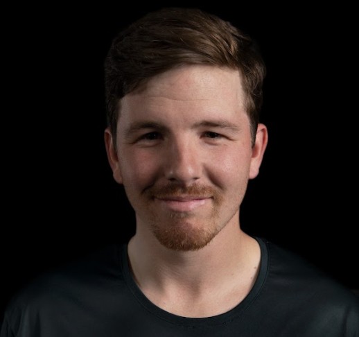 Tanner Robinson headshot